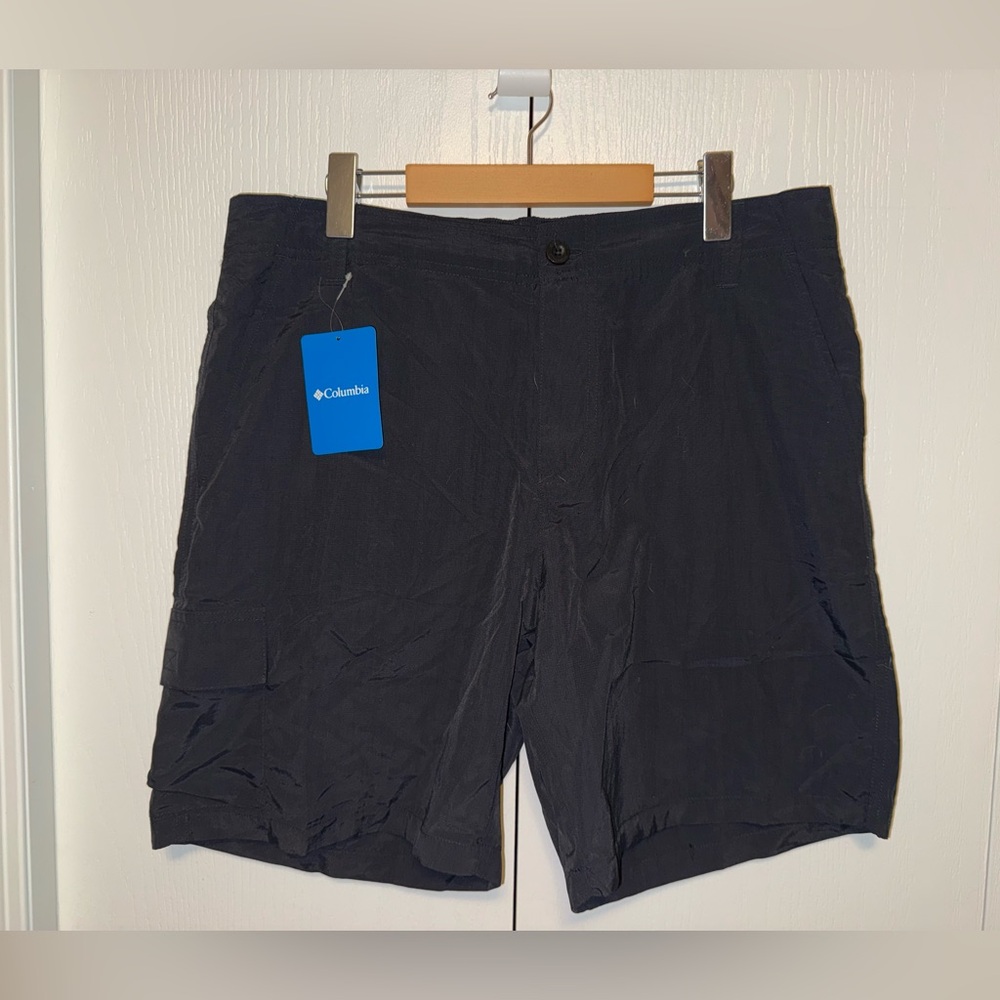 Columbia Brand New Six Rivers Nylon Cargo Shorts